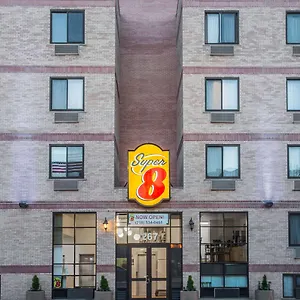 Super 8 By Wyndham Brooklyn / Park Slope New York